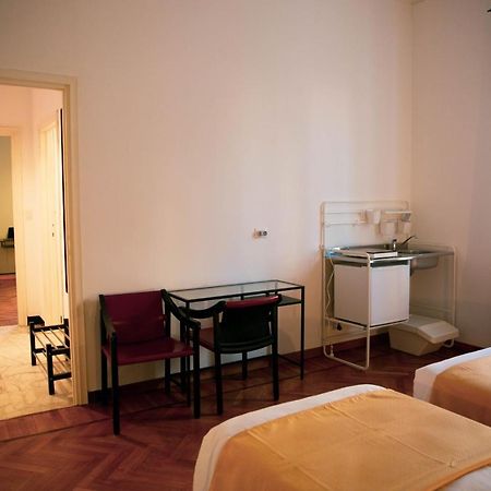 Palazzo Pasta Malpensa Aparthotel Gallarate Ngoại thất bức ảnh
