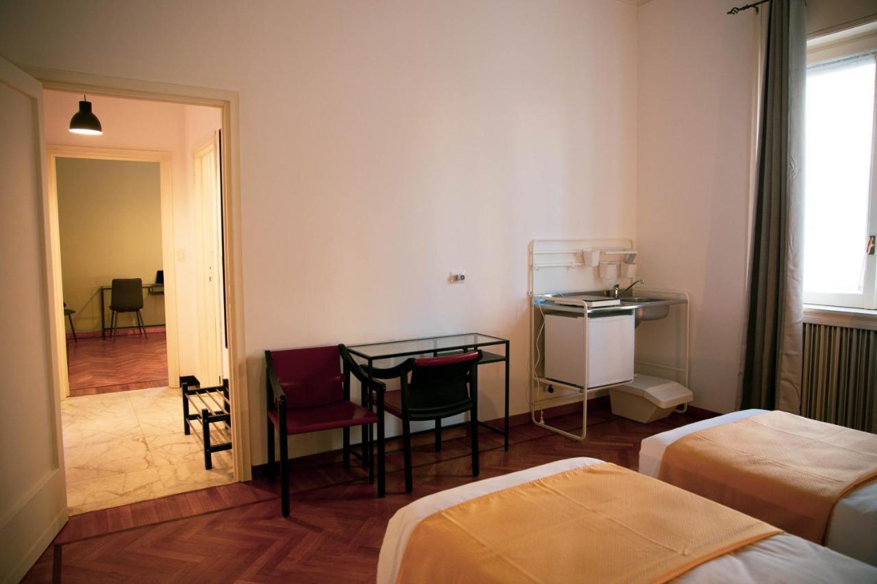 Palazzo Pasta Malpensa Aparthotel Gallarate Ngoại thất bức ảnh